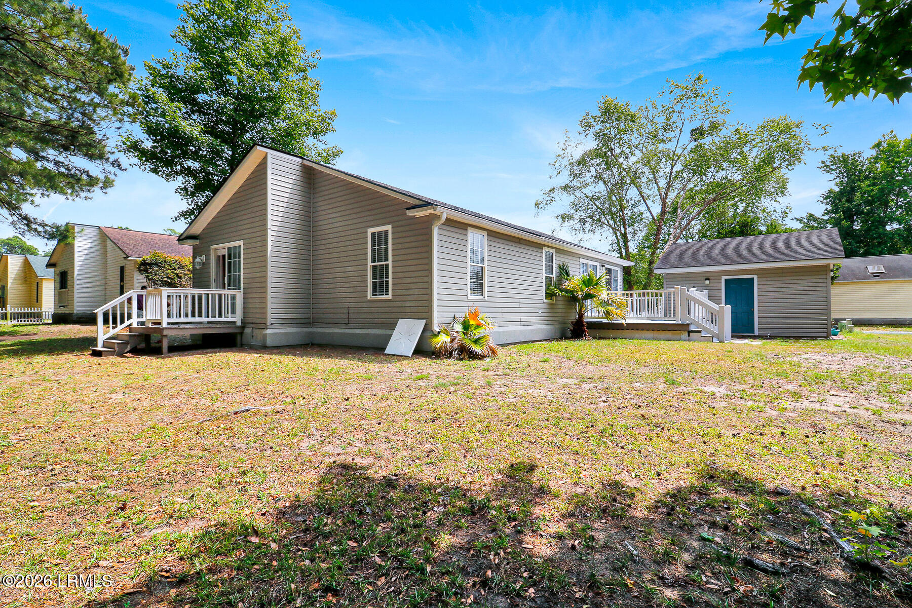 11 Sparpole Lane Bluffton, SC 29910 - Photo 30 of 35 11 Sparpole-24