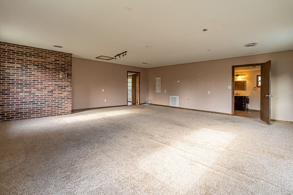 23899 Walden Road Abingdon, VA 24210 - Photo 16 of 54 Gallery Image 16
