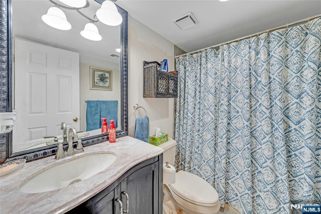 49 Quartz Lane, Unit 49 Paterson, NJ 07501 - Photo 14 of 31