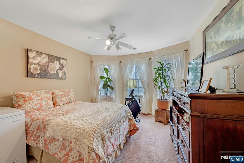 49 Quartz Lane, Unit 49 Paterson, NJ 07501 - Photo 20 of 31