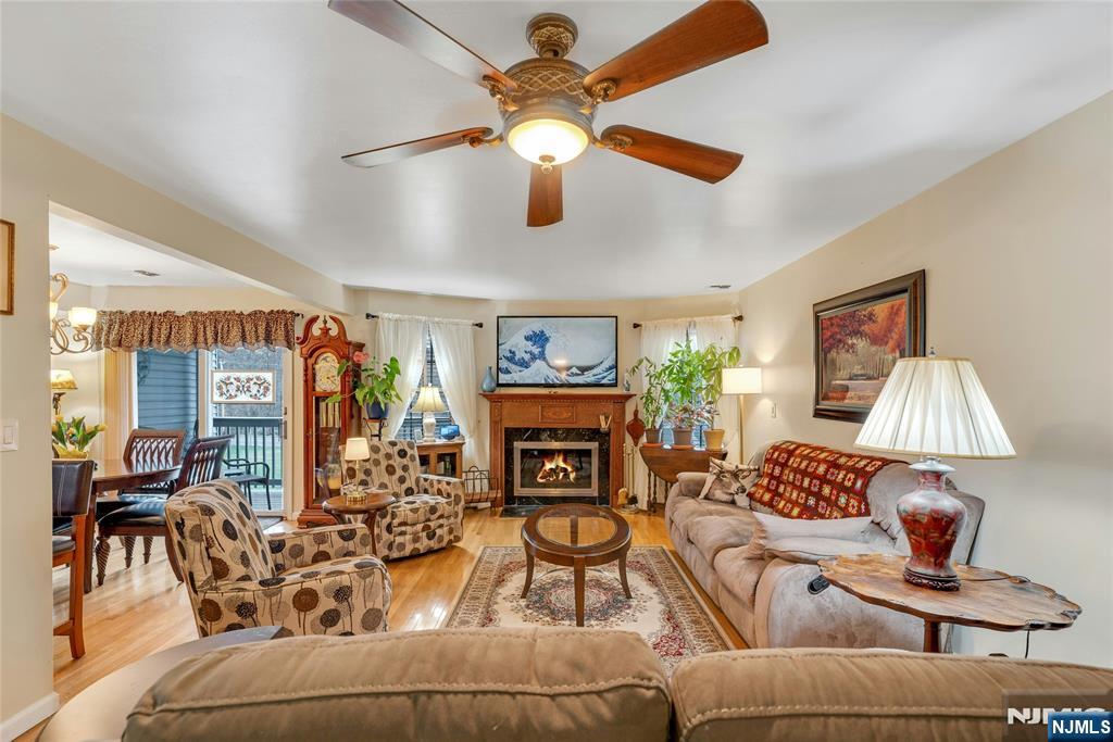 49 Quartz Lane, Unit 49 Paterson, NJ 07501 - Photo 4 of 31