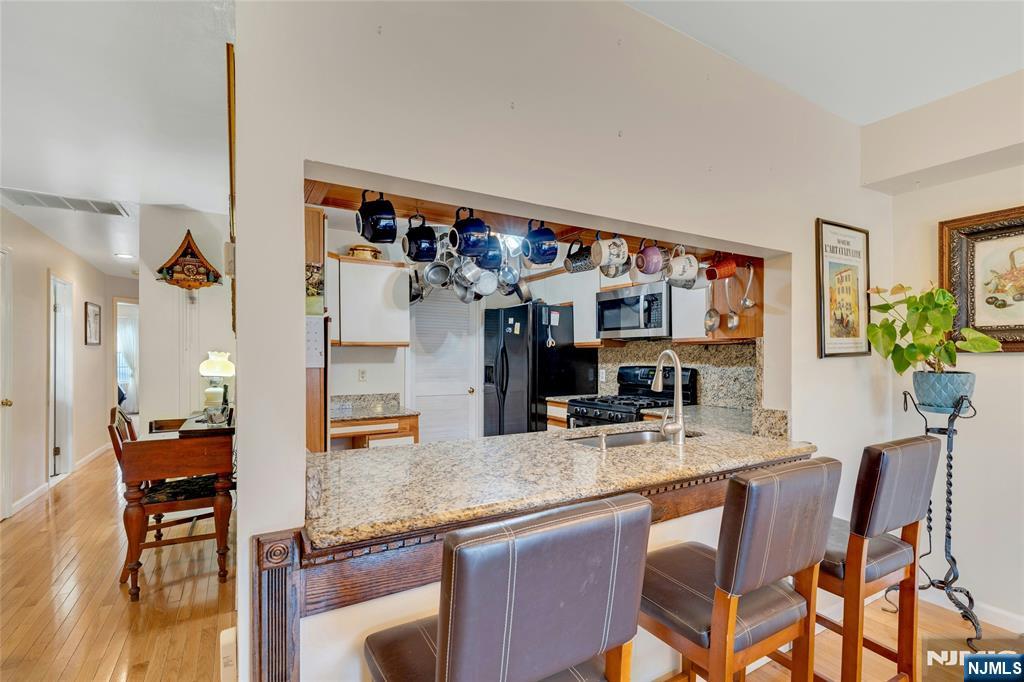 49 Quartz Lane, Unit 49 Paterson, NJ 07501 - Photo 8 of 31