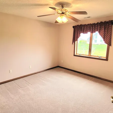$384,900 | 204 Steeplechase Drive, Auburn, IN 46706