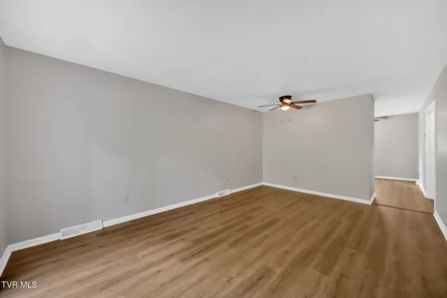 $215,000 | 1559 Colony Park Drive, Unit 37, Johnson City, TN 37604