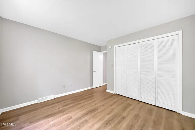 $215,000 | 1559 Colony Park Drive, Unit 37, Johnson City, TN 37604