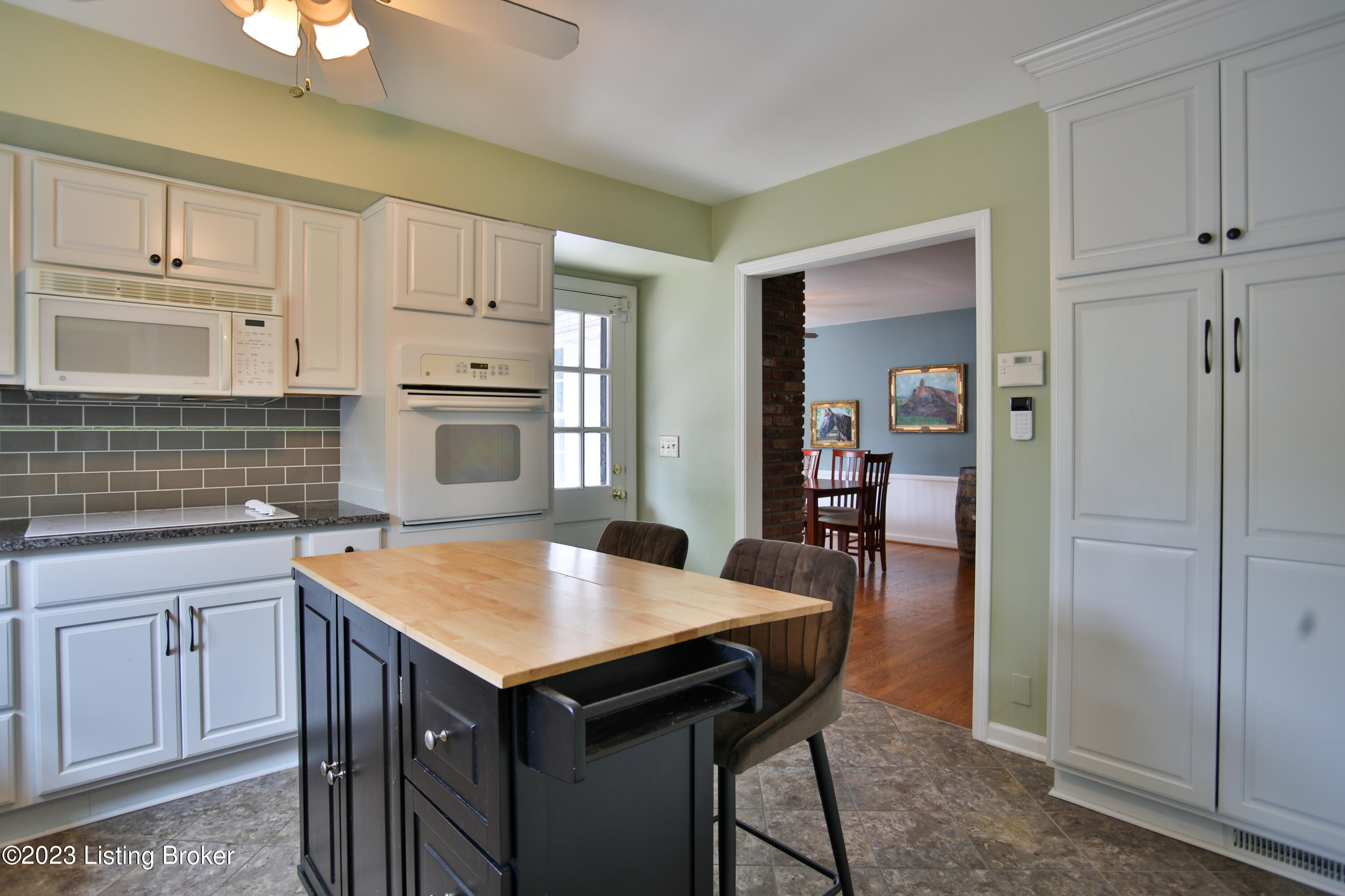 304 Brunswick Road Louisville, KY 40207 - Photo 18 of 45 304 Brunswick Rd-33