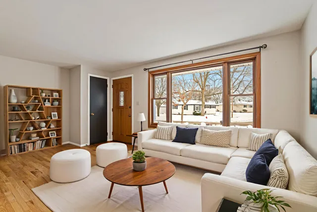 $274,900 | 1602 North 28th Street, Sheboygan, WI 53081