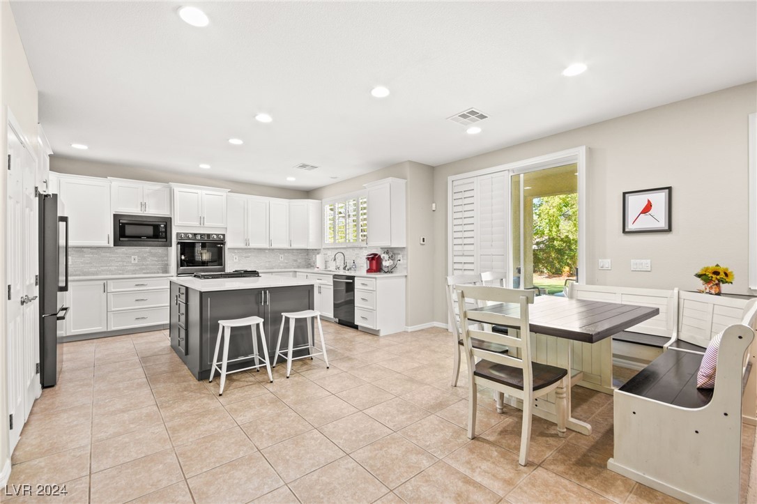 2294 Lyrical Road Henderson, NV 89052 - Photo 11 of 66