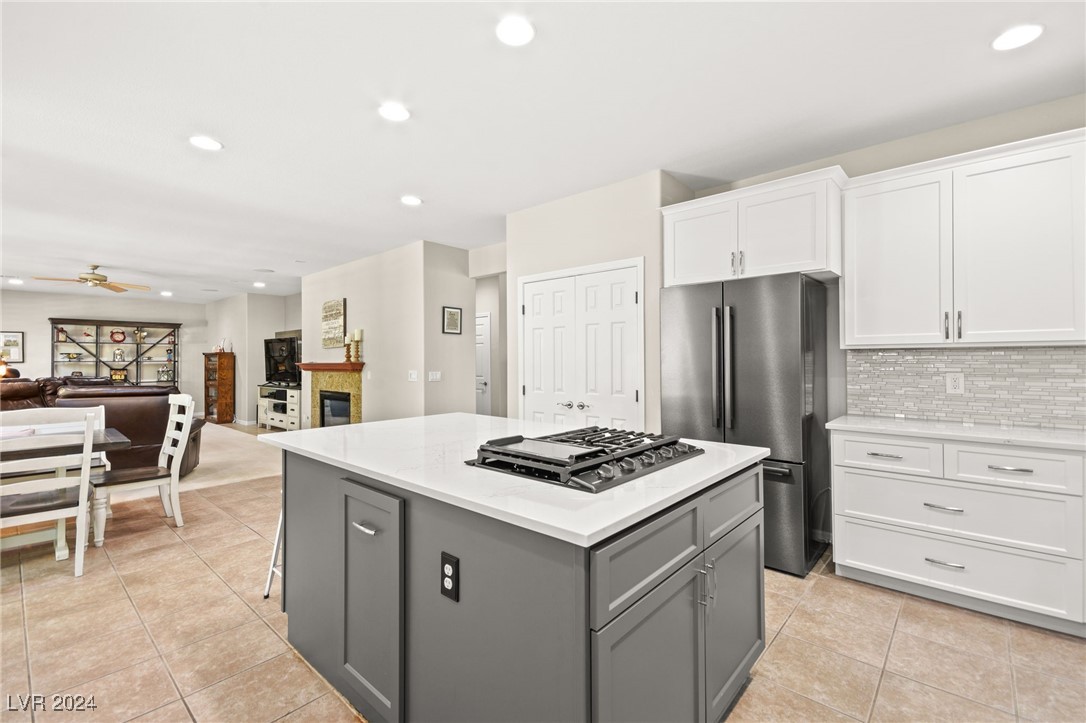 2294 Lyrical Road Henderson, NV 89052 - Photo 14 of 66