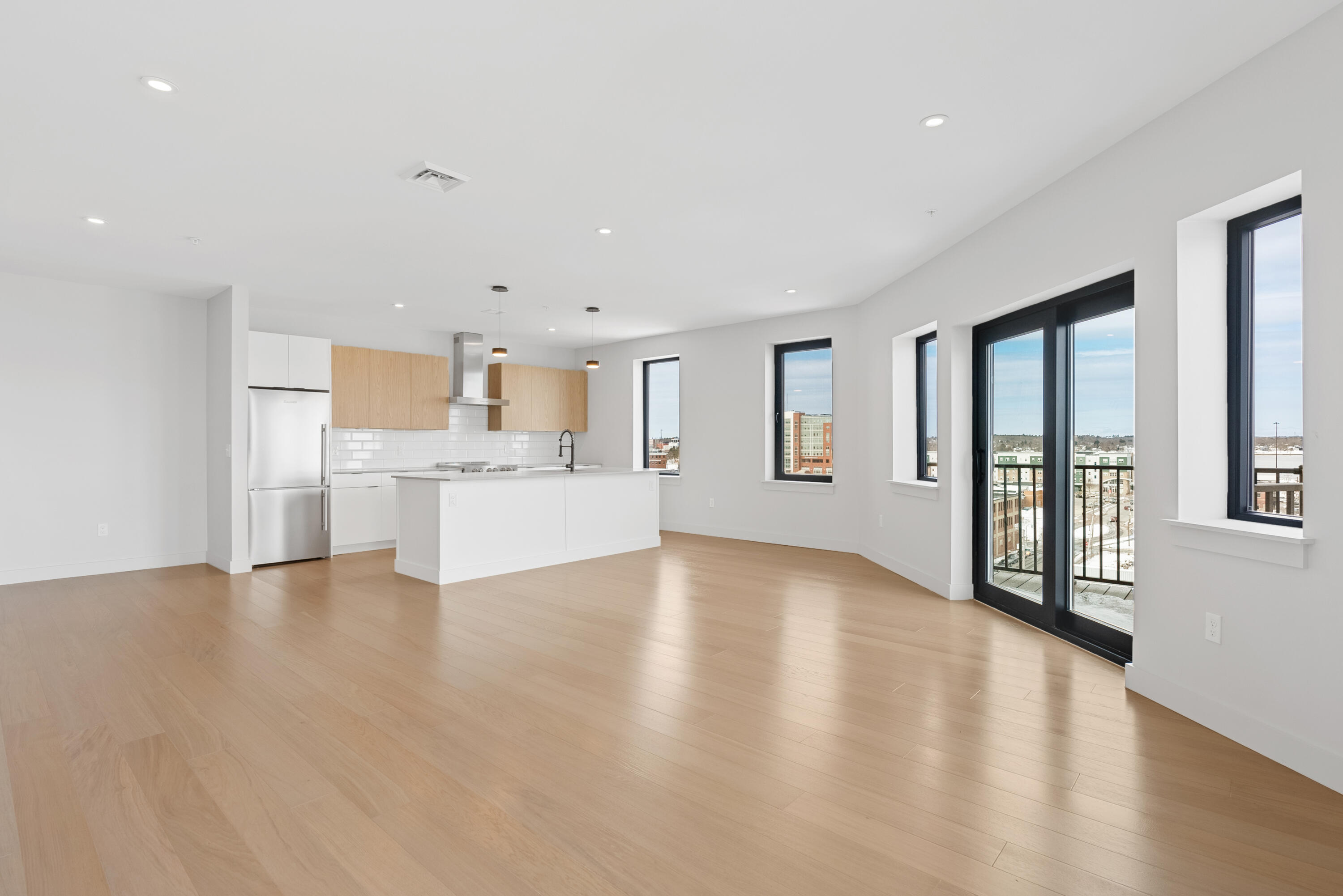 75 Chestnut Street, Unit 706 Portland, ME 04101 - Photo 12 of 21 12-print-DSC01614