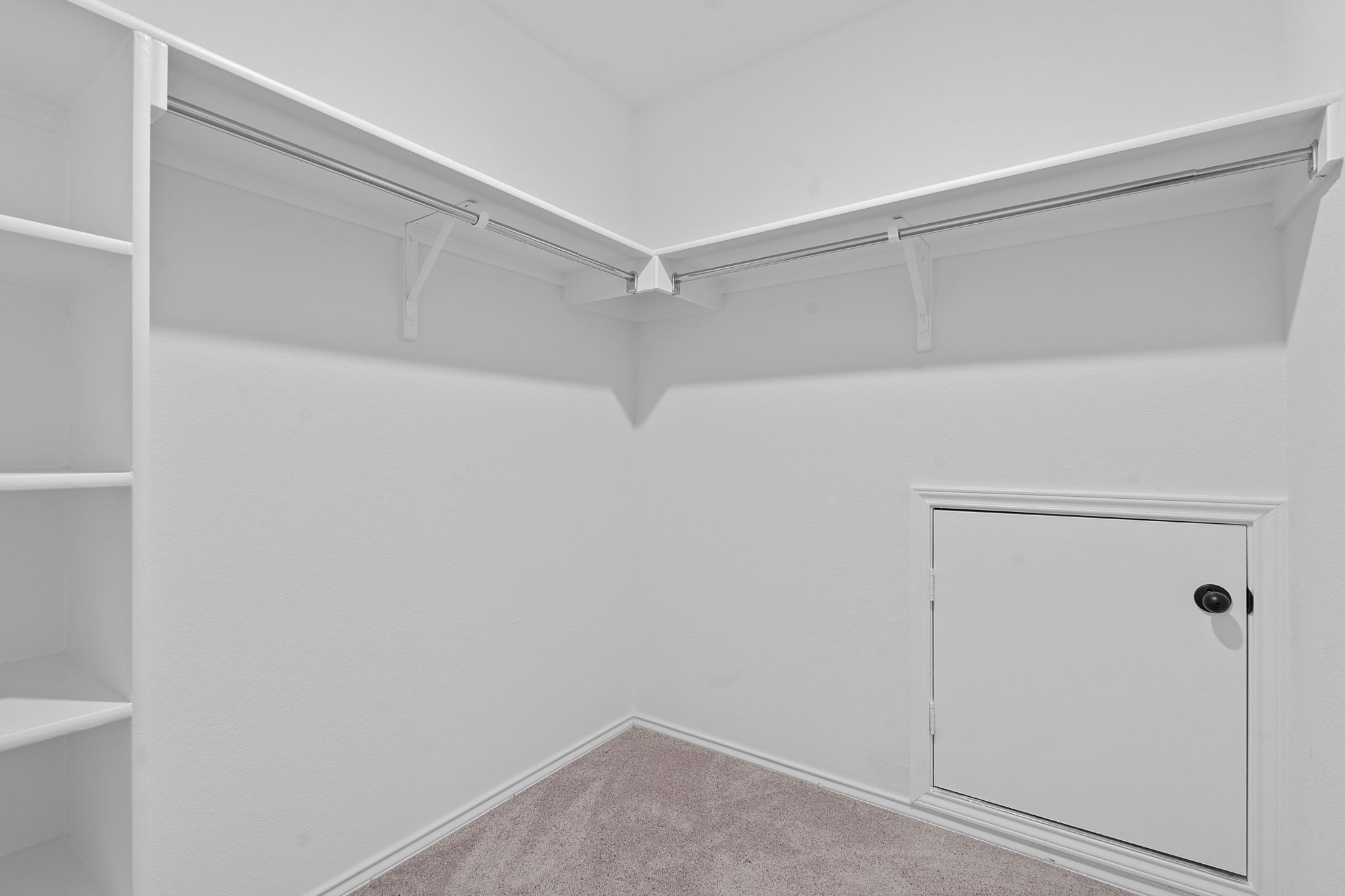 4720 Pell Rd Manor Manor, TX 78653 - Photo 15 of 31 a view of an empty walk in closet