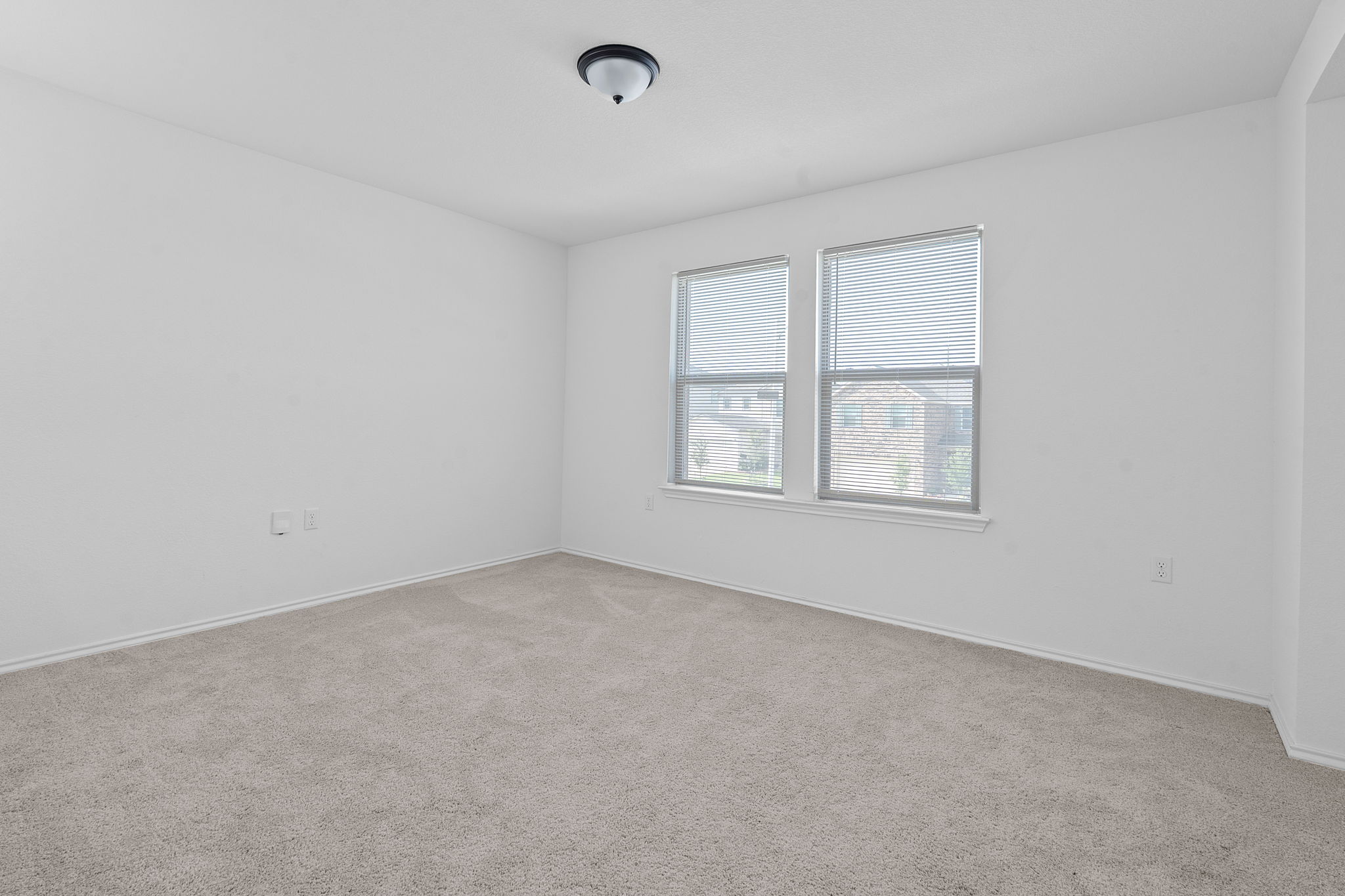 4720 Pell Rd Manor Manor, TX 78653 - Photo 22 of 31 an empty room with windows