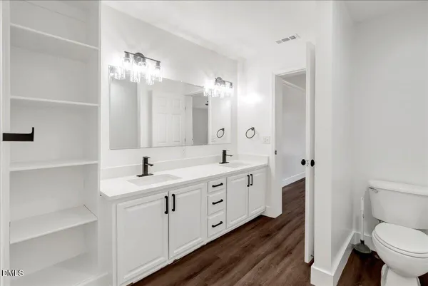 $580,000 | 2694 Olmstead Road, Creedmoor, NC 27522