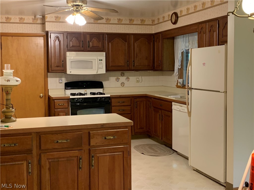 1390 Carson Salt Springs Road Warren, OH 44481 - Photo 7 of 16 Gallery Image 7