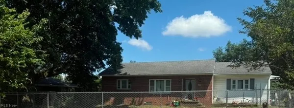 $289,000 | 121 East Ralston Avenue, Akron, OH 44301