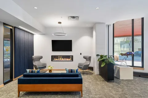 $469,900 | 1240 South 2nd Street, Unit 225, Minneapolis, MN 55415