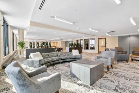 $469,900 | 1240 South 2nd Street, Unit 225, Minneapolis, MN 55415