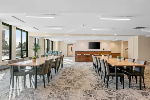 $469,900 | 1240 South 2nd Street, Unit 225, Minneapolis, MN 55415