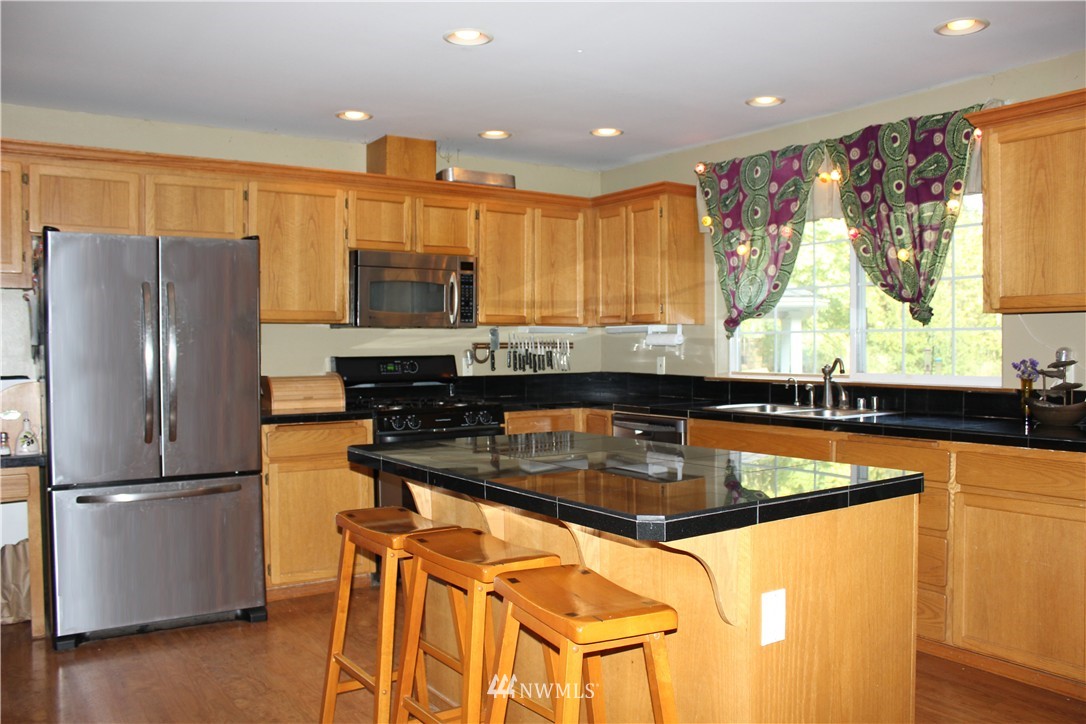 5406 Barr Road Ferndale, WA 98248 - Photo 3 of 20