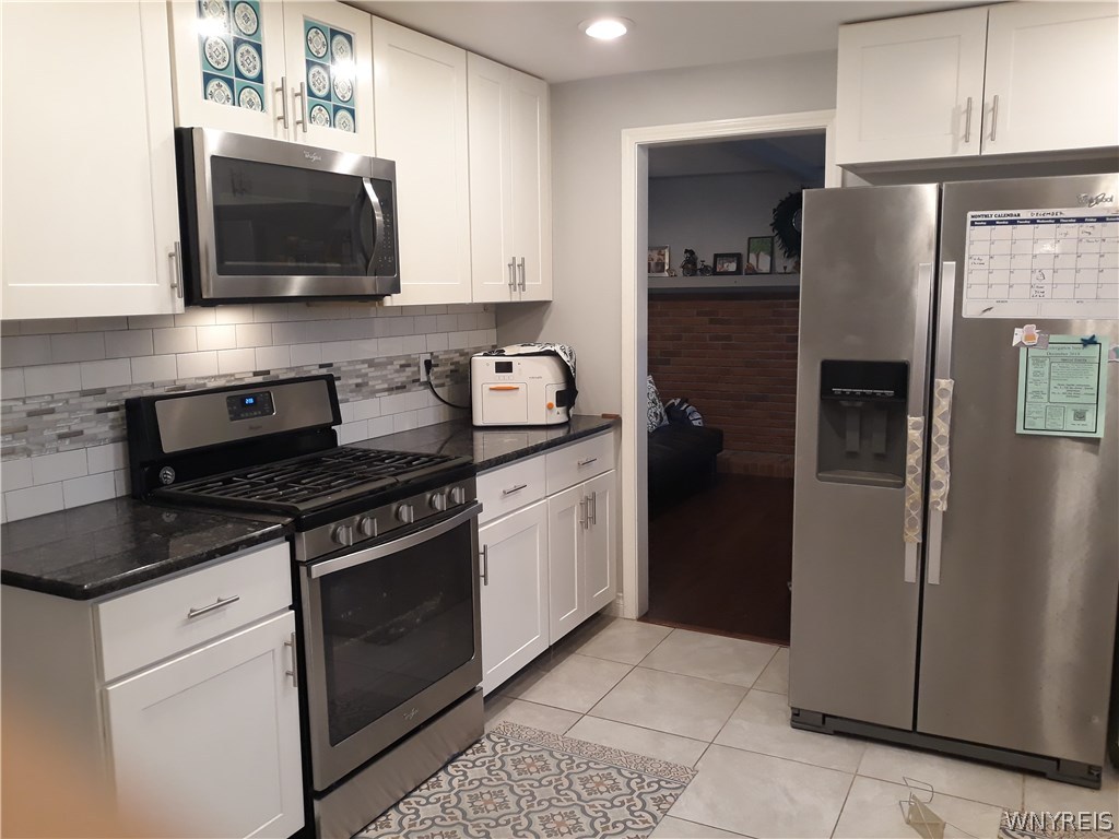 189 Exeter Road Amherst, NY 14221 - Photo 6 of 18