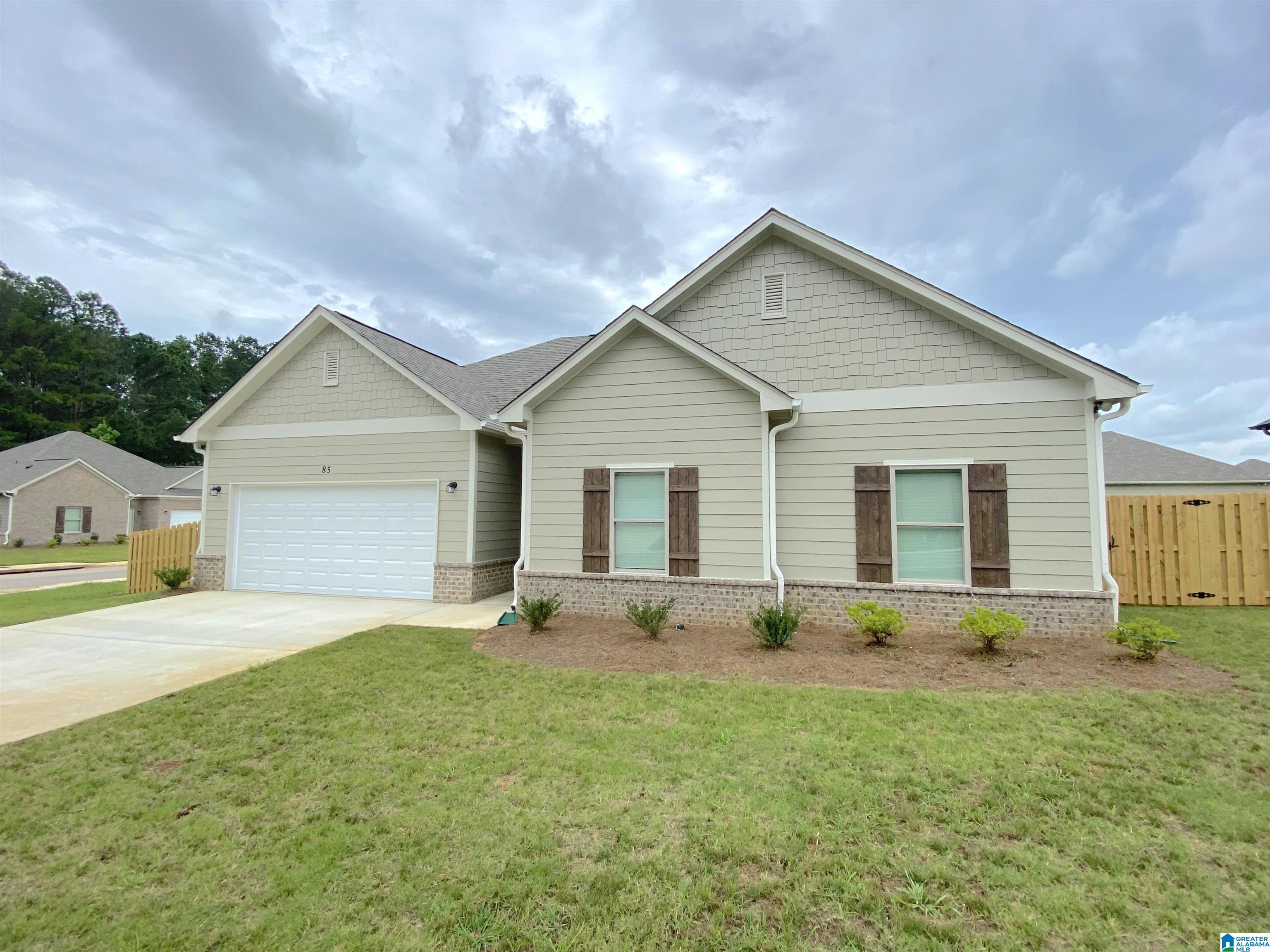 165 Crossroads Circle Parrish, AL 35580 - Photo 2 of 35