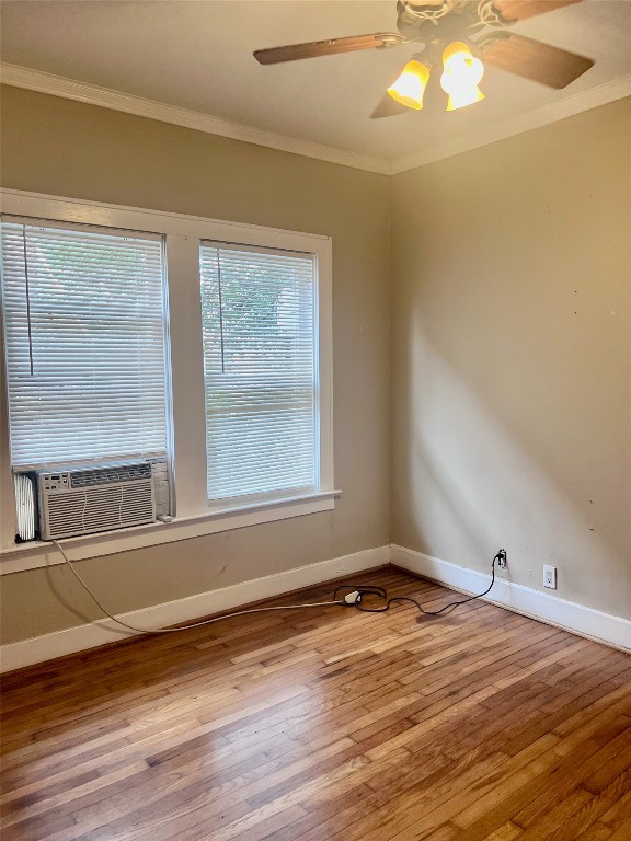 320 West Polk Street, Unit 2 Houston, TX 77019 - Photo 18 of 22 One of two bedrooms.