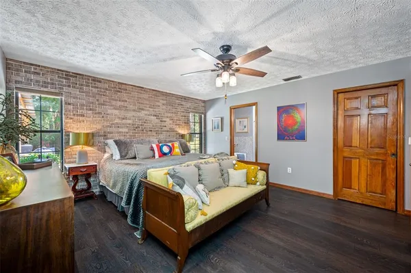 $755,000 | 9206 65th Avenue East, Bradenton, FL 34202