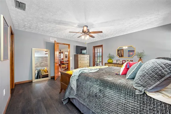 $755,000 | 9206 65th Avenue East, Bradenton, FL 34202