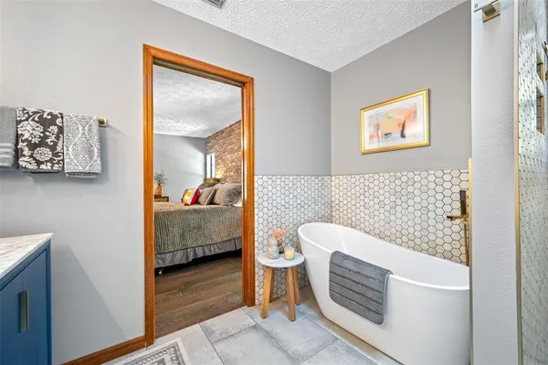 $755,000 | 9206 65th Avenue East, Bradenton, FL 34202