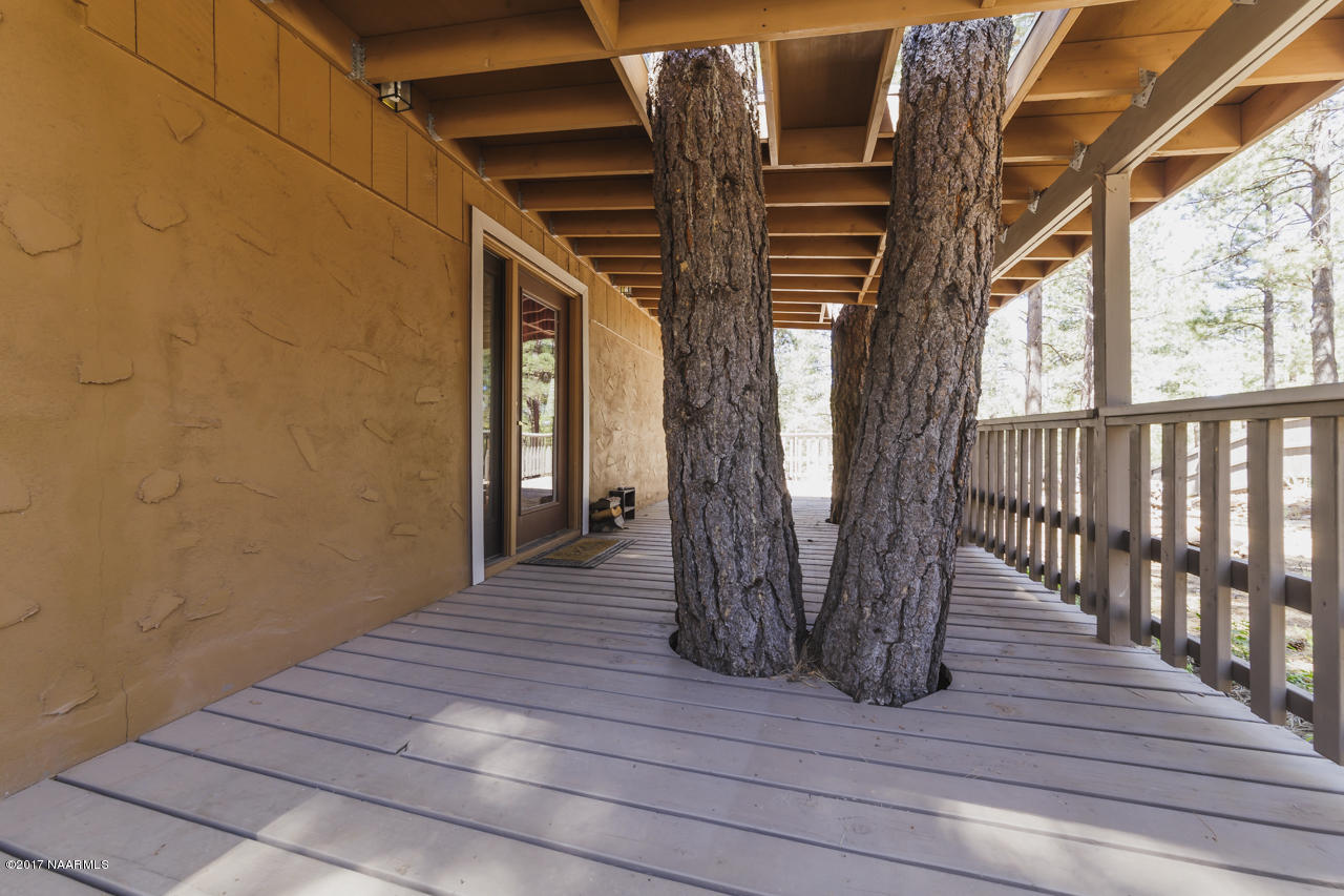 6492 North Sanderson Pass Road Parks, AZ 86018 - Photo 36 of 42 2017_07_04_GVNR_LP_6492NSandersonPass_6D