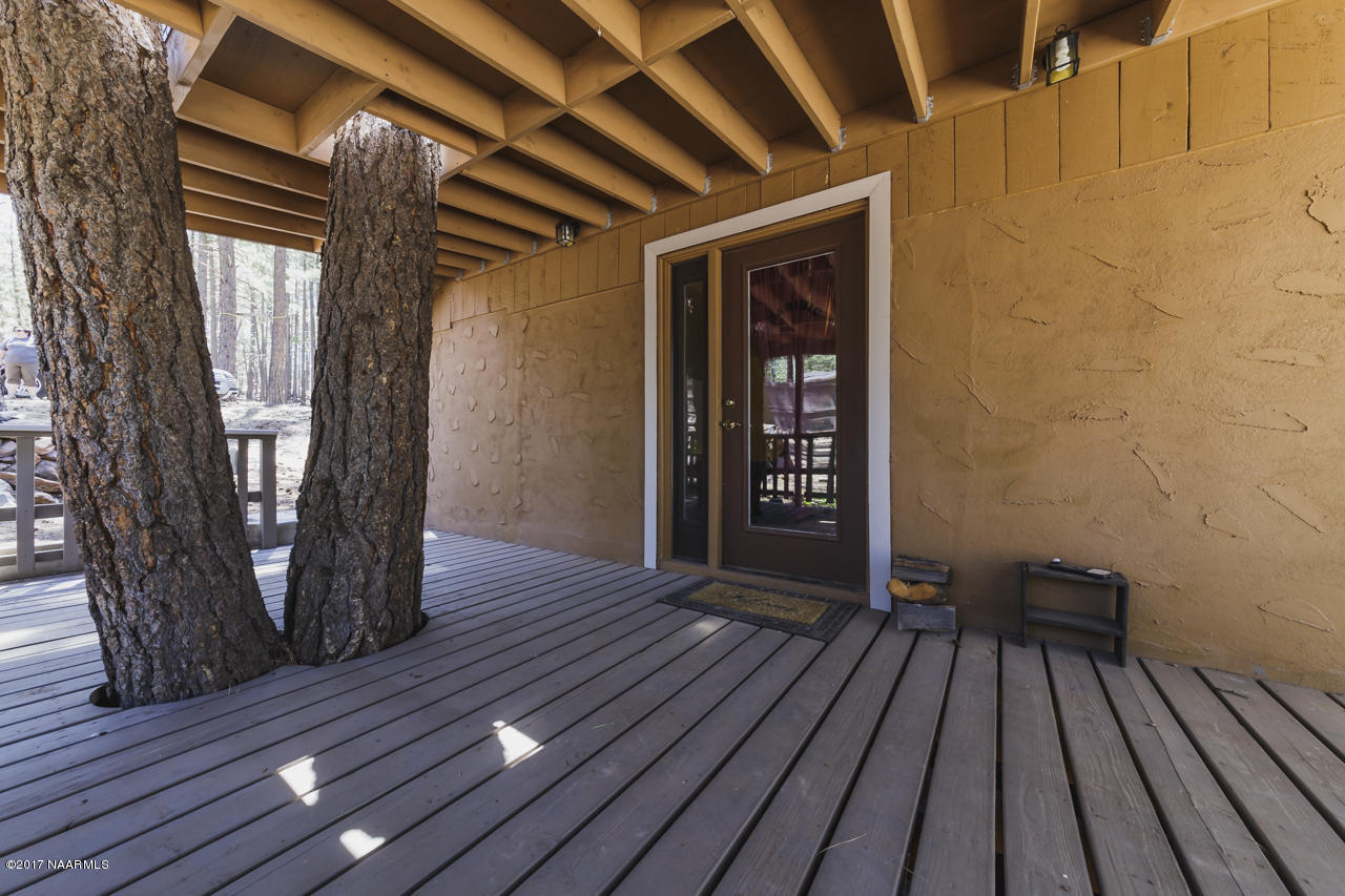 6492 North Sanderson Pass Road Parks, AZ 86018 - Photo 37 of 42 2017_07_04_GVNR_LP_6492NSandersonPass_6D