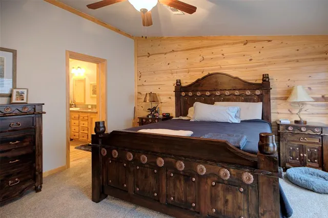 $11,100,000 | 648 County Road 2205, Ivanhoe, TX 75447