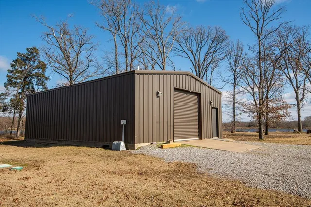 $11,100,000 | 648 County Road 2205, Ivanhoe, TX 75447