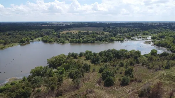 $12,000,000 | 648 County Road 2205, Ivanhoe, TX 75447