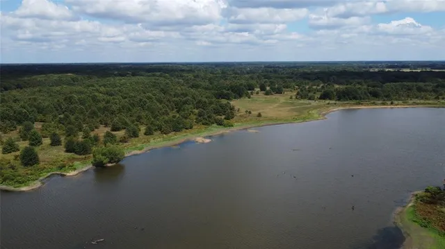 $11,100,000 | 648 County Road 2205, Ivanhoe, TX 75447