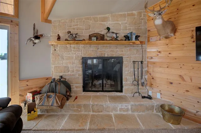 $11,100,000 | 648 County Road 2205, Ivanhoe, TX 75447