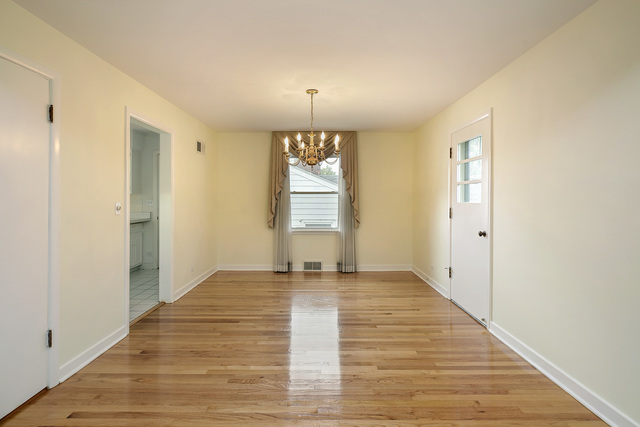 99 Church Road Winnetka, IL 60093 - Photo 5 of 14