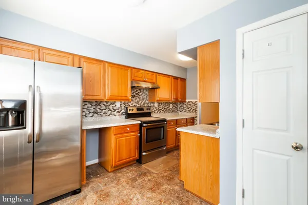 $1,995 | 32 Bristol Court, Stafford, VA 22556