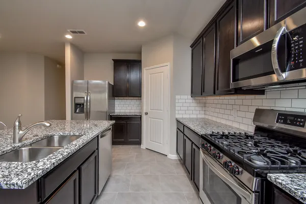 $2,400 | 1427 Central Heights Drive, Missouri City, TX 77459