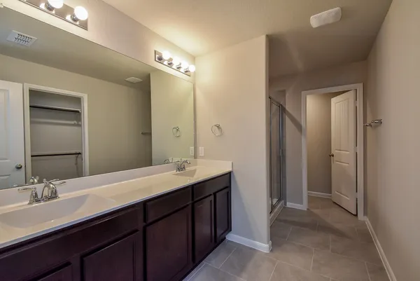 $2,400 | 1427 Central Heights Drive, Missouri City, TX 77459