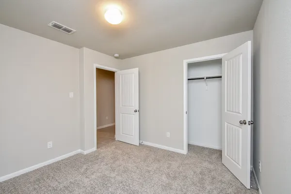 $2,400 | 1427 Central Heights Drive, Missouri City, TX 77459