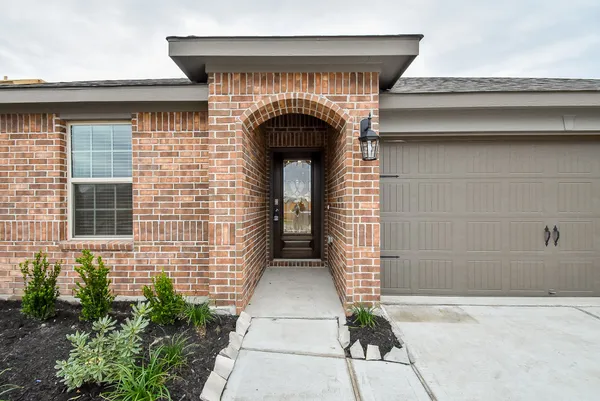 $2,400 | 1427 Central Heights Drive, Missouri City, TX 77459