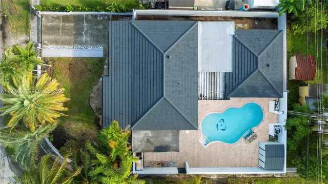 $695,000 | 705 East 9th Lane, Hialeah, FL 33010