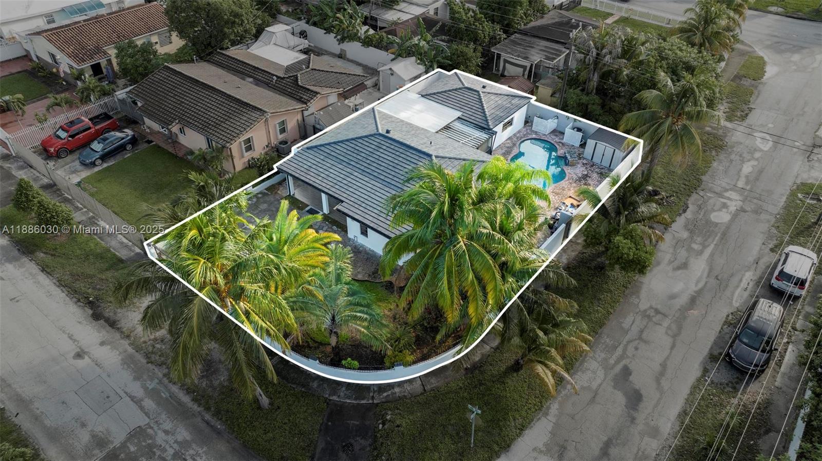 705 East 9th Lane Hialeah, FL 33010 - Photo 32 of 37 an aerial view of a house