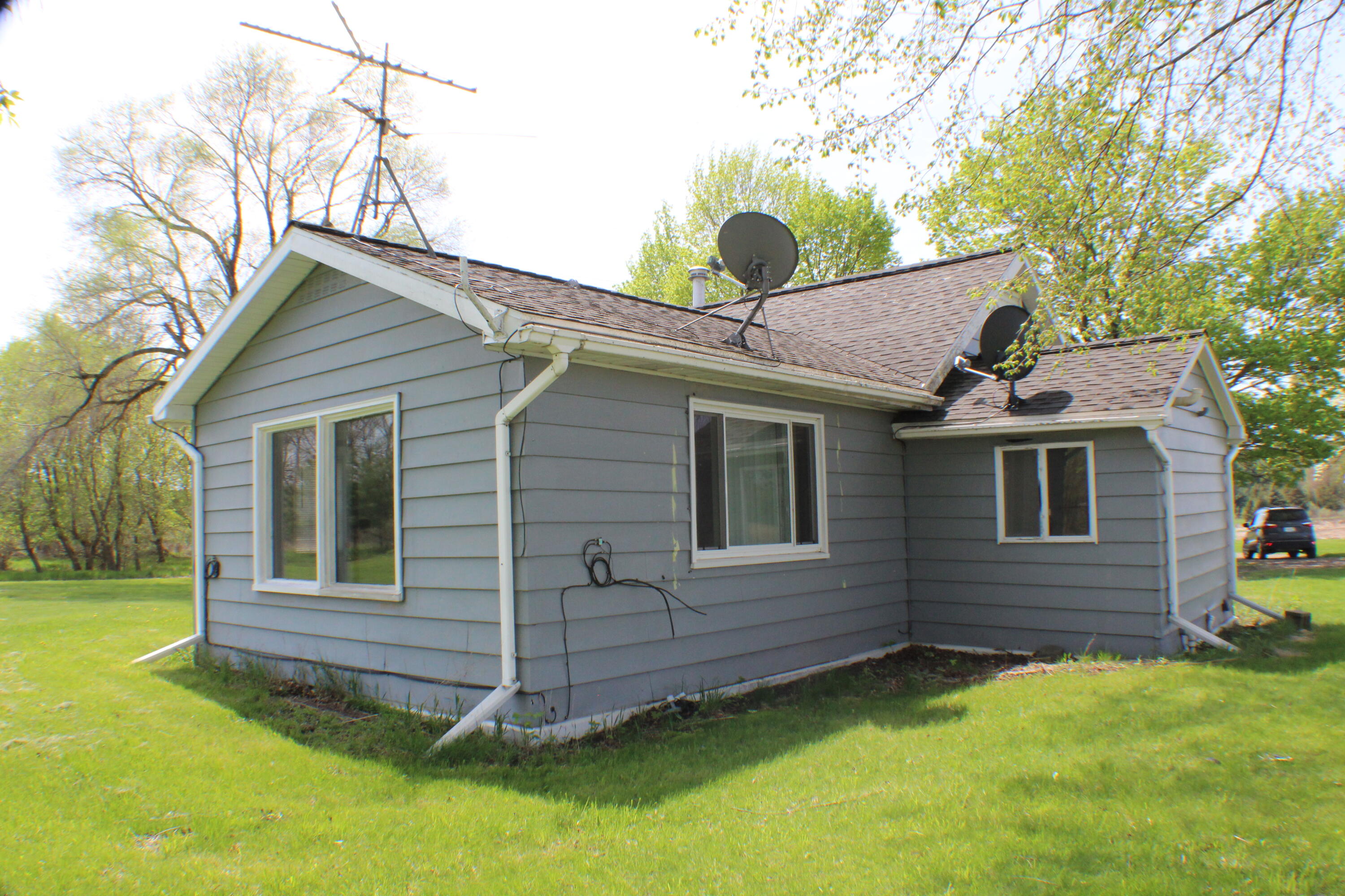 7780 Cutler Road Lakeview, MI 48850 - Photo 12 of 41 IMG_3440