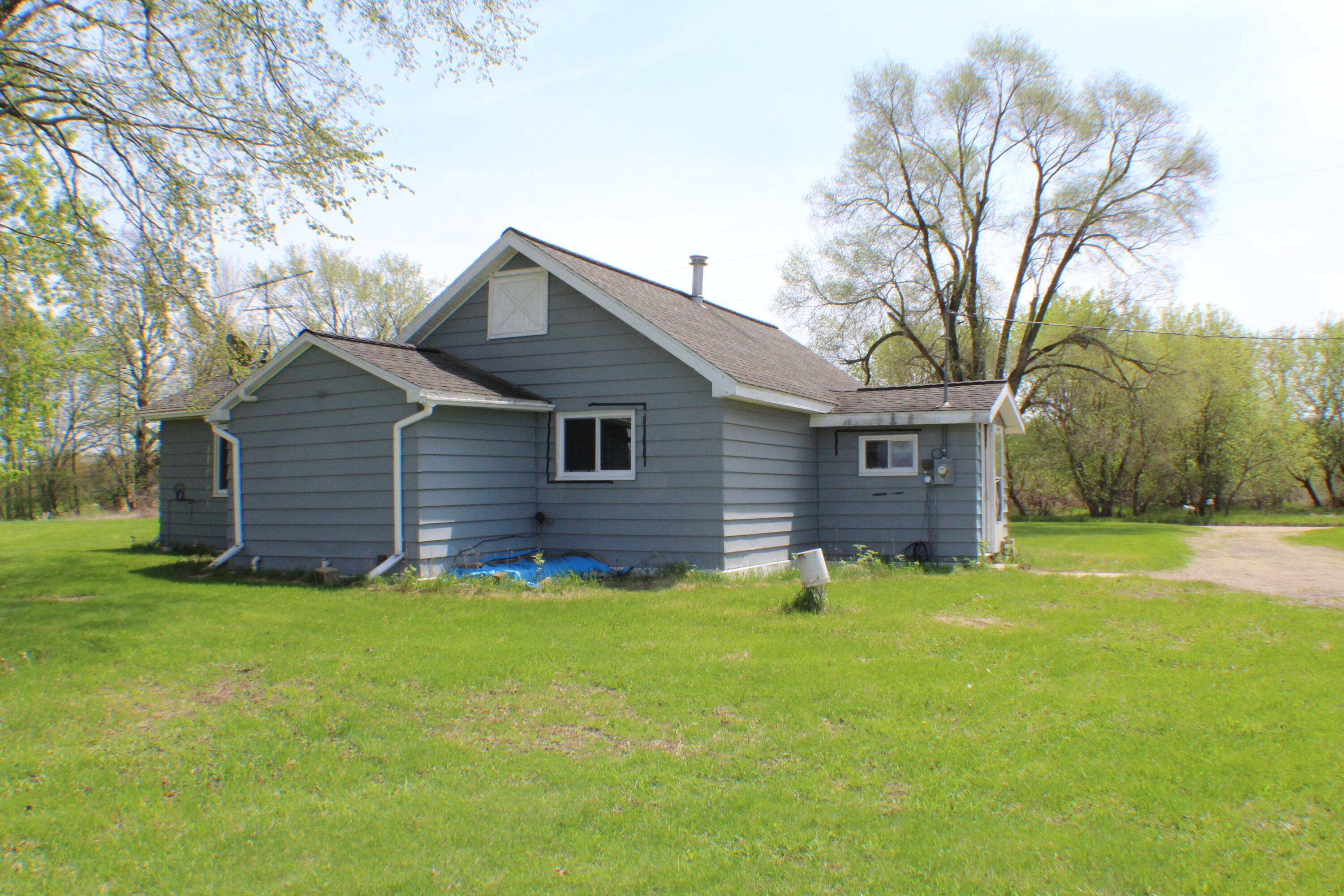 7780 Cutler Road Lakeview, MI 48850 - Photo 14 of 41 IMG_3442