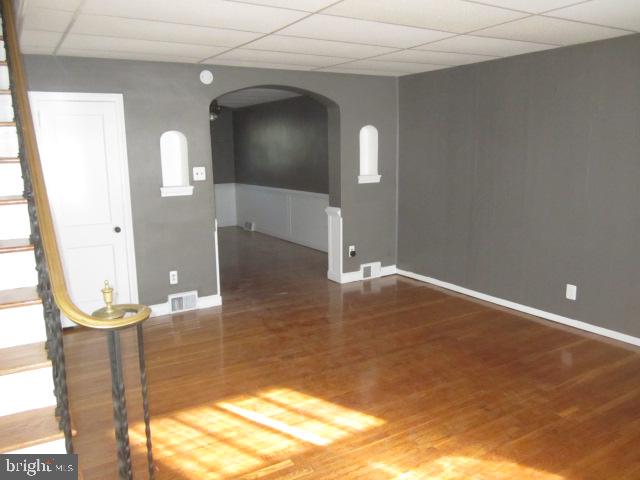 355 Hampden Road Upper Darby, PA 19082 - Photo 5 of 23 Gallery Image 5