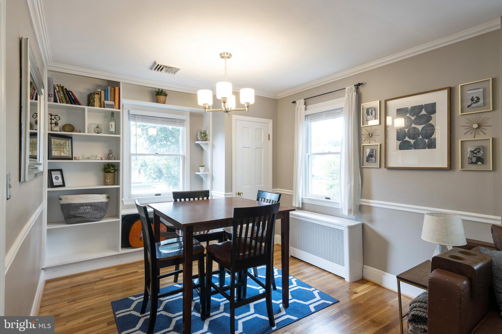 44 Belfast Road Lutherville-Timonium, MD 21093 - Photo 3 of 34 Spacious dining room