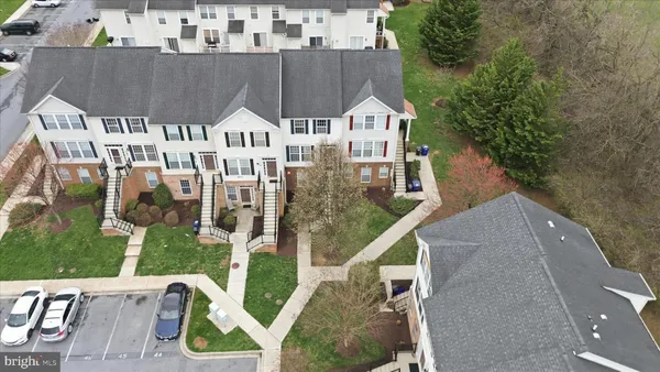 $325,000 | 6510 Daytona Court, Unit 205, Frederick, MD 21703