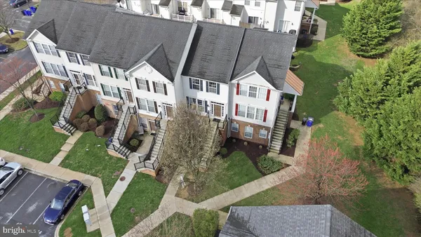 $325,000 | 6510 Daytona Court, Unit 205, Frederick, MD 21703